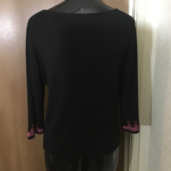 Joseph A. Women’s L Black Pullover Sweater Pink Embroidered 3/4 Sleeve - Picture 5 of 9